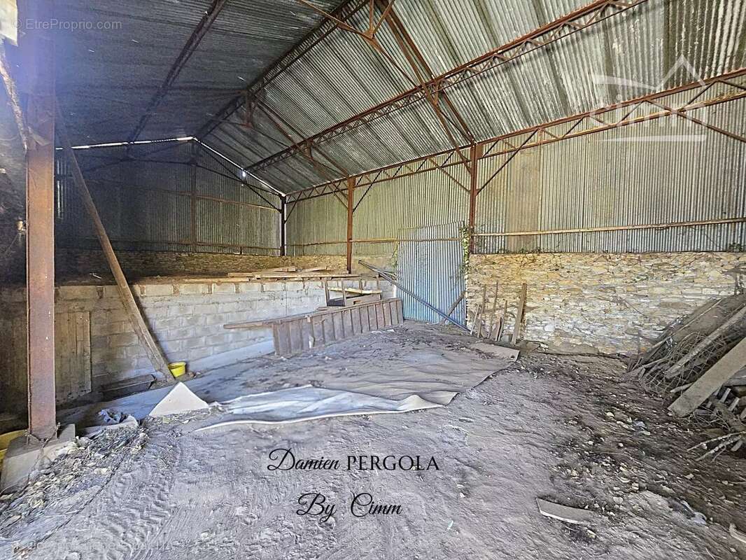 Corps de ferme avec près de 3 hectares et vue dominante – Bien rare à Montignac-Lascaux - photo 6