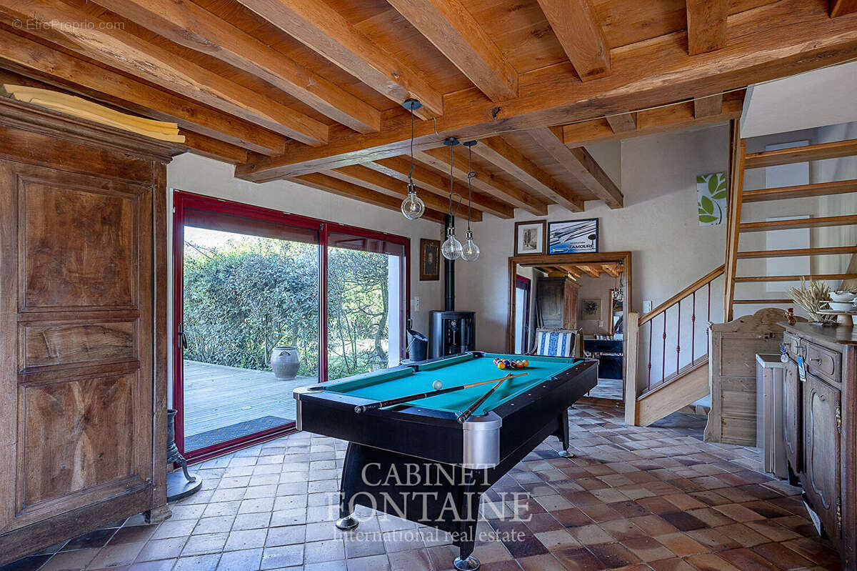 Maison à SAINTE-GENEVIEVE