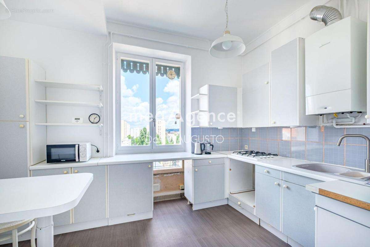 Appartement à VILLEURBANNE