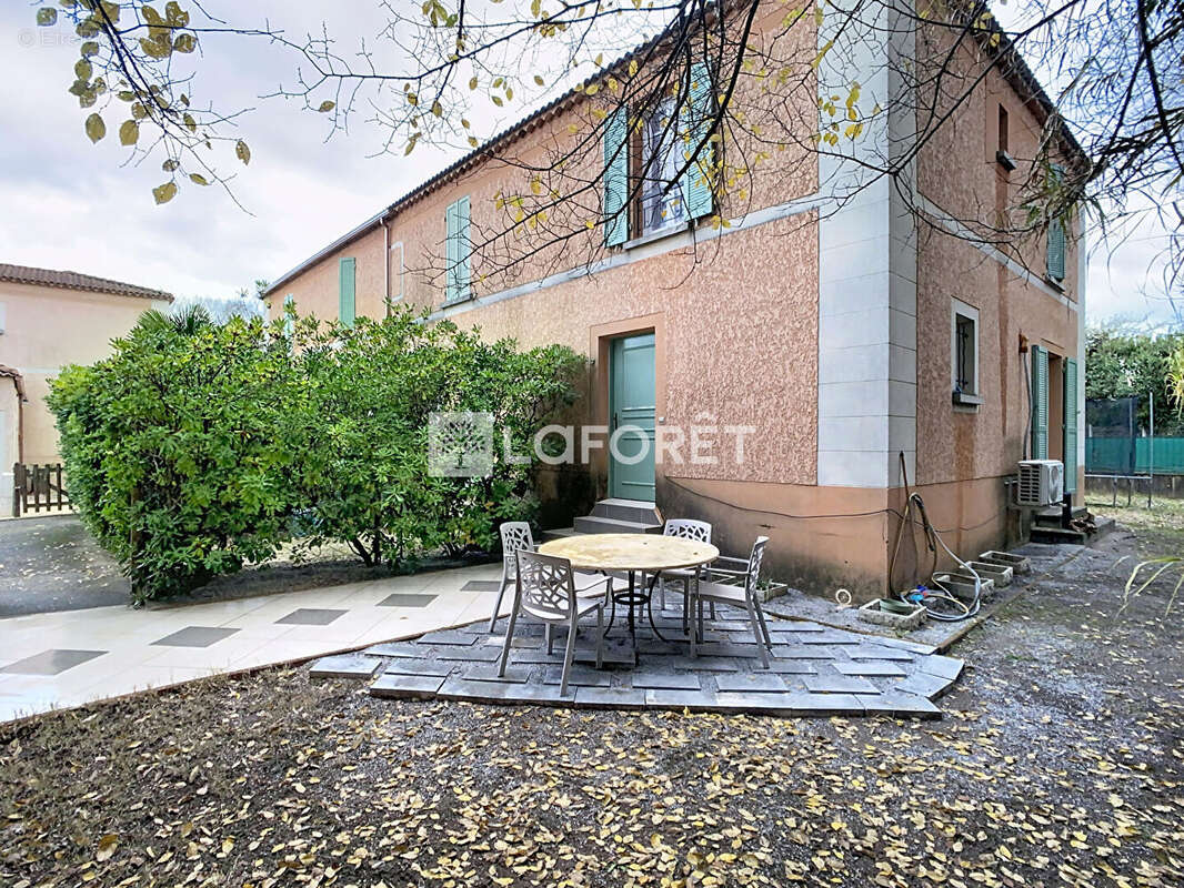 Maison à LORIOL-DU-COMTAT