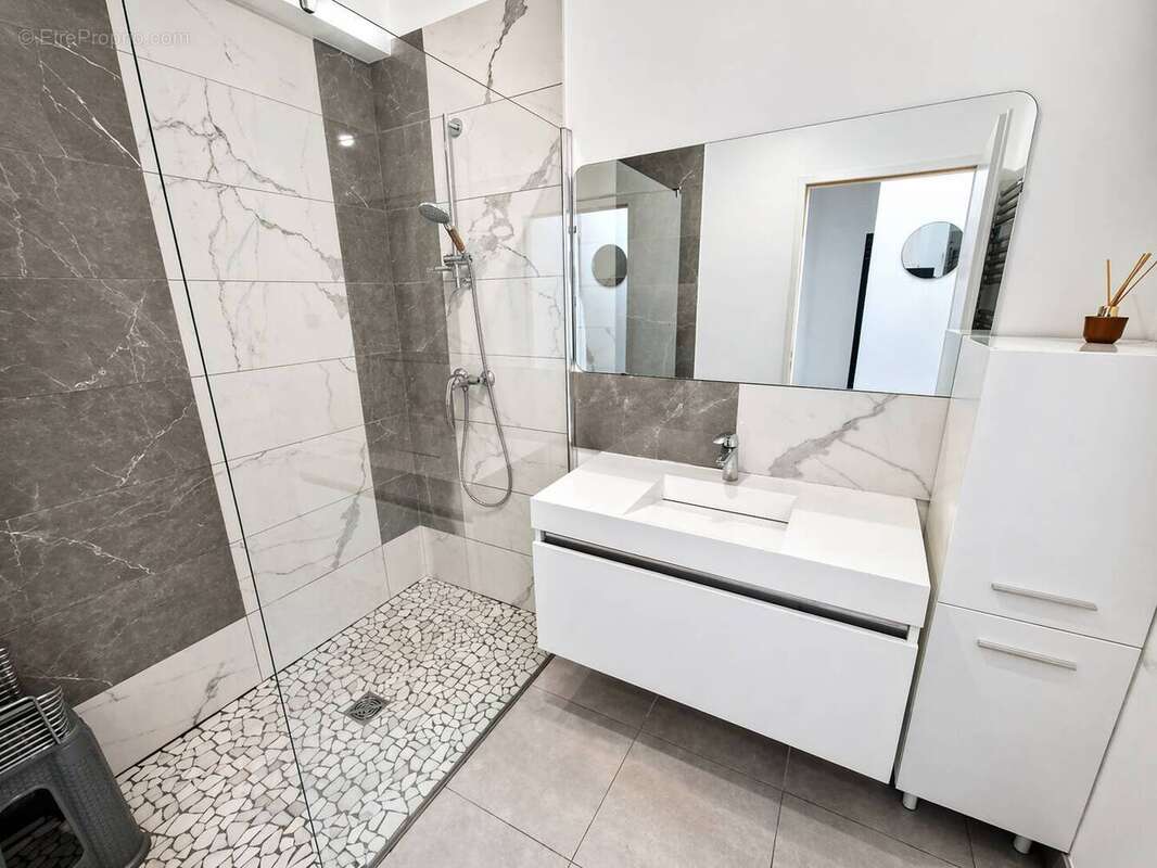 Appartement à CHASSIEU