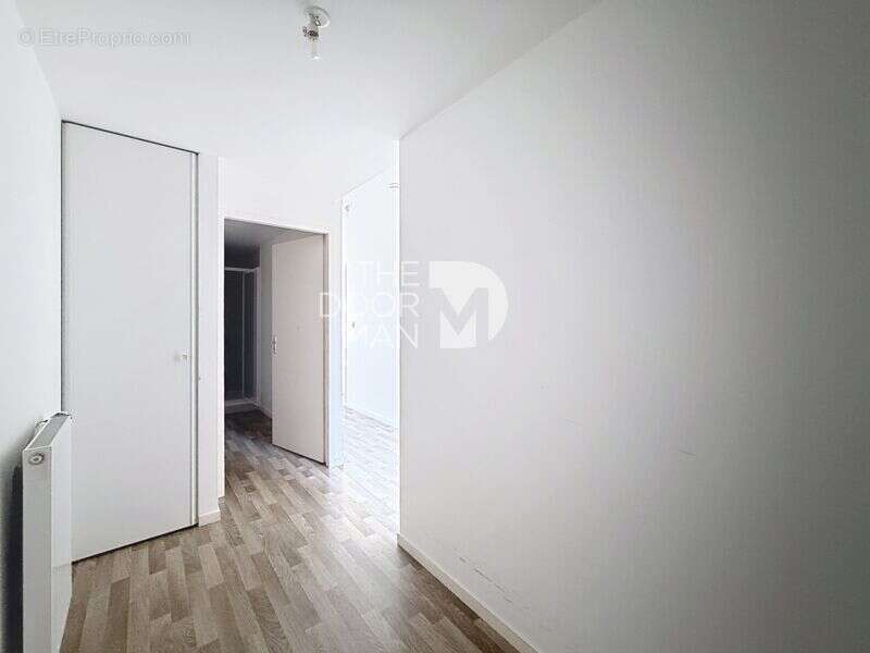 Appartement à LES SORINIERES