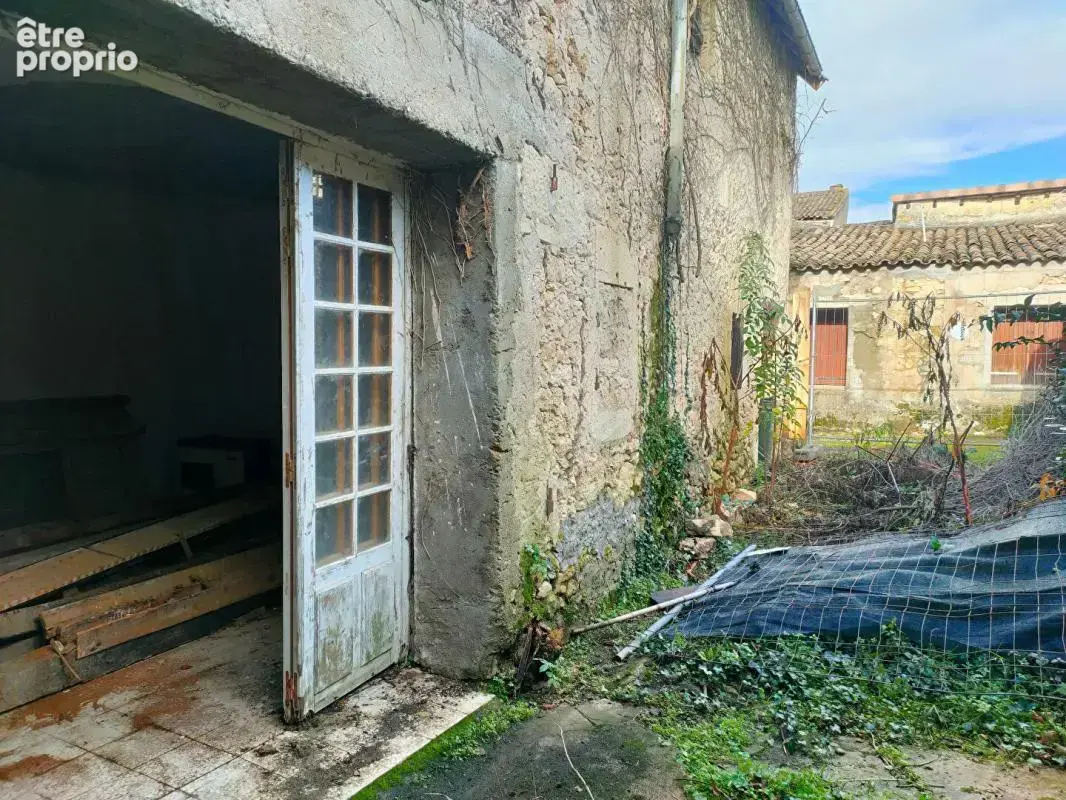Maison en pierre a rénover 360 m² avec garage - photo 13
