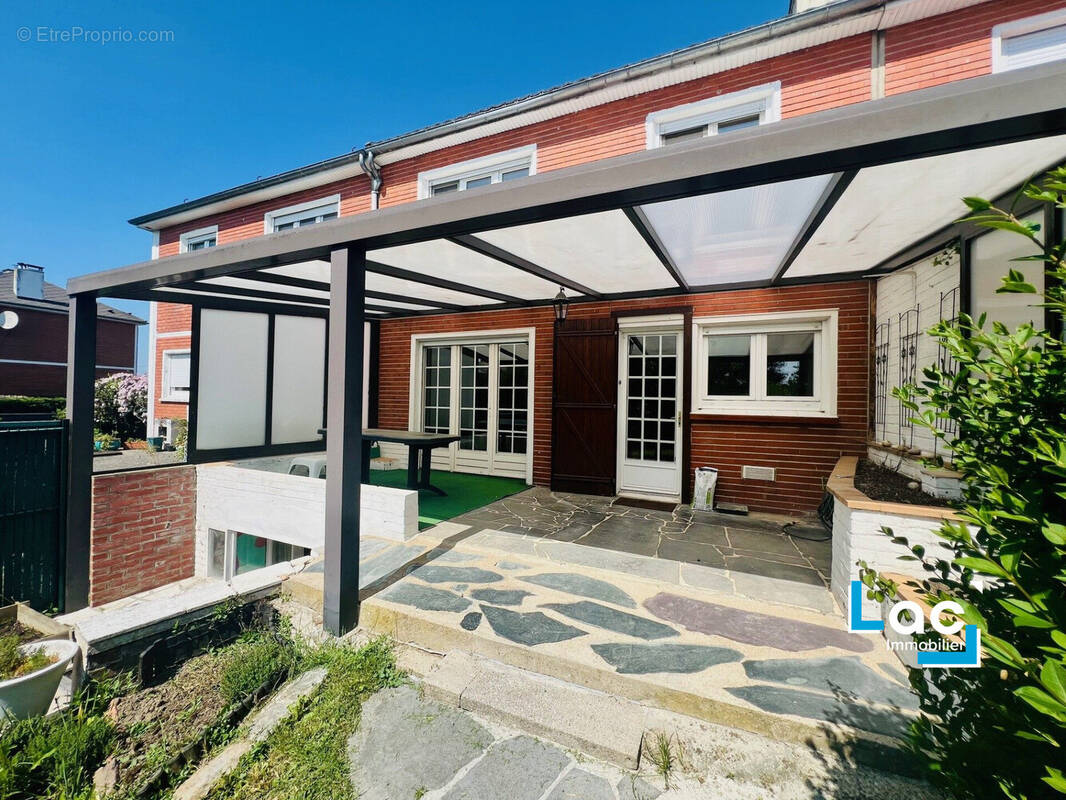 Maison à SAINGHIN-EN-MELANTOIS