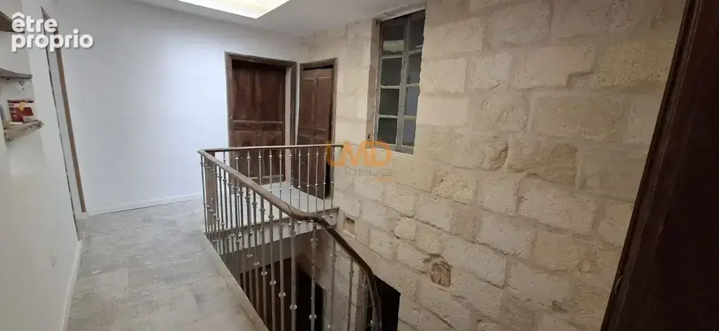 superbe appartement T3 bis - stationnement - photo 8