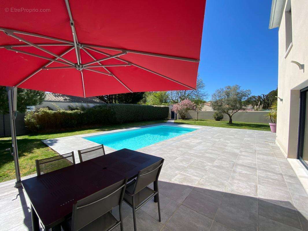 Maison à LES MATHES