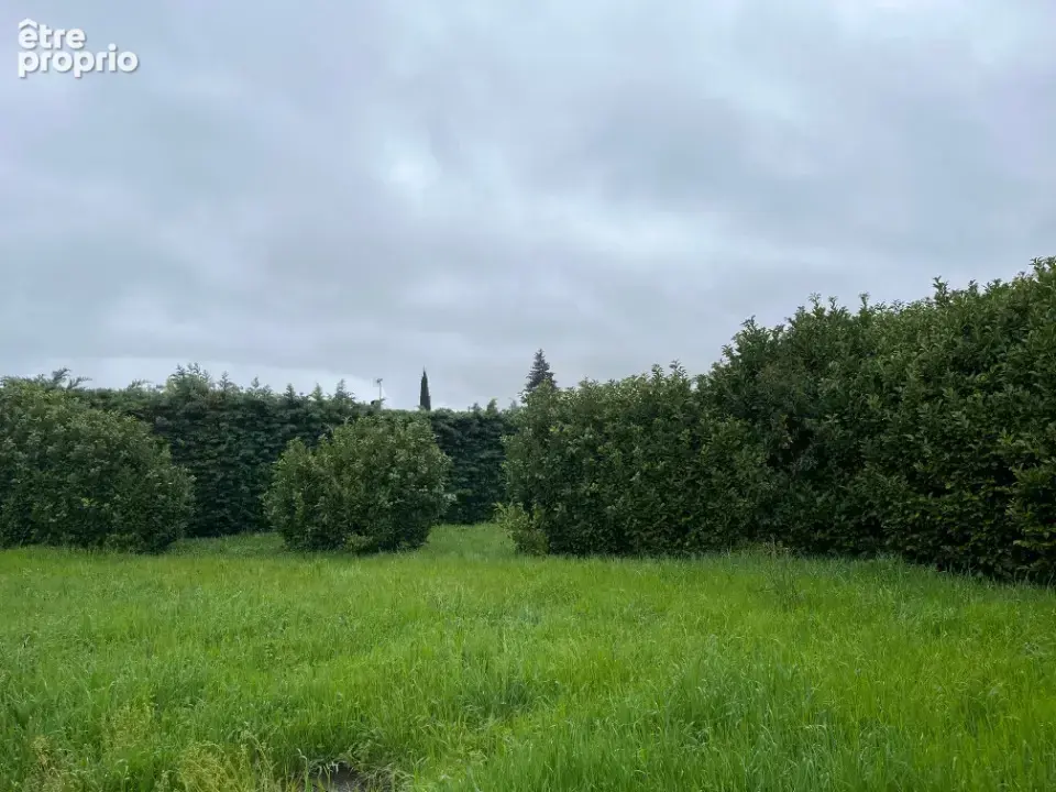 Terrain 555 m² à Loriol-Sur-Drome  - photo 2