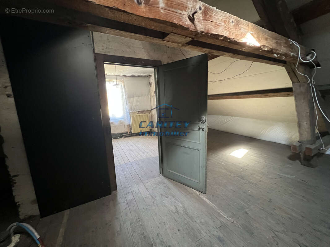 Appartement à LURE