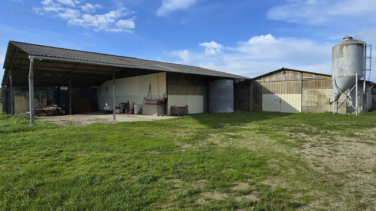 Maison à CHATILLON-SUR-CHER
