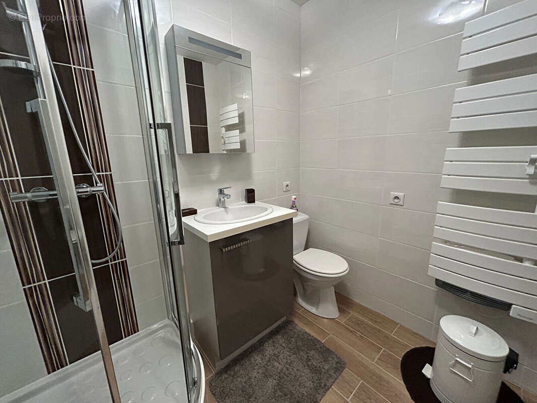 Appartement à VAUX-SUR-MER