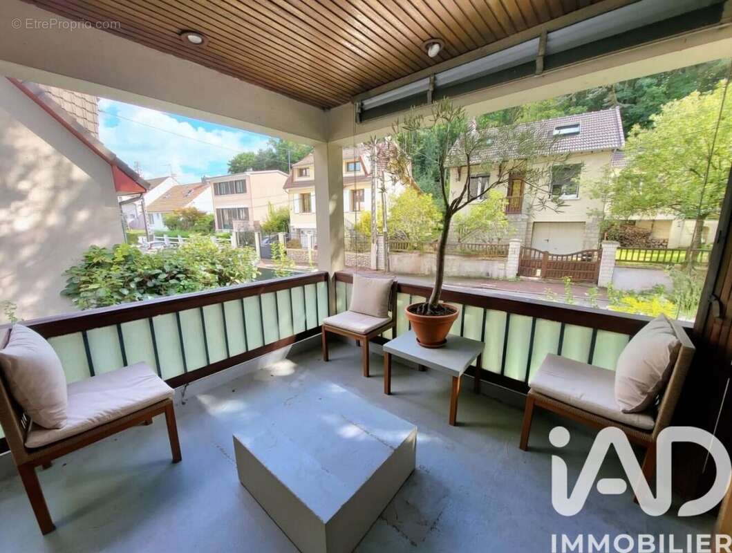 Photo 4 - Maison à JOUY-EN-JOSAS