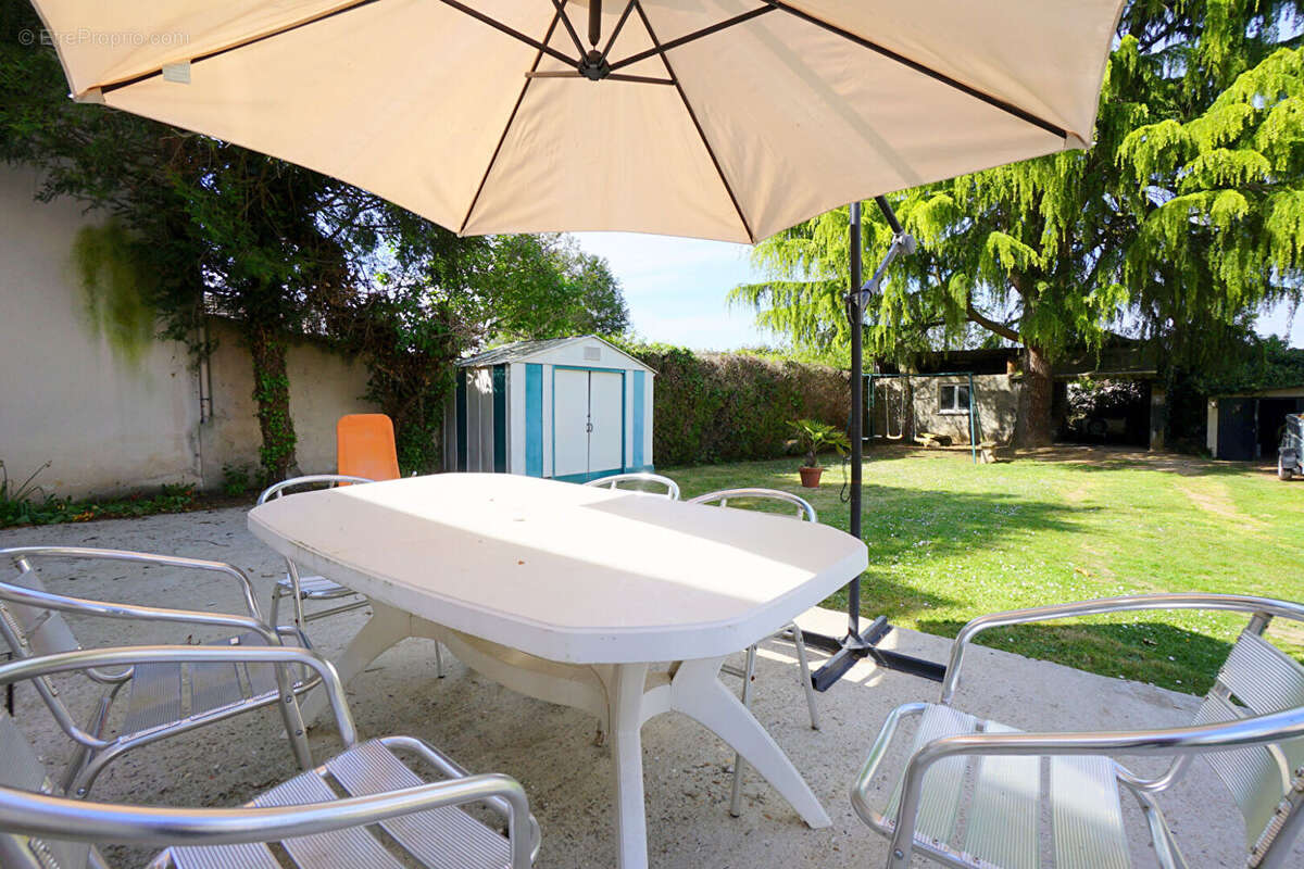 Maison à MEZIERES-SUR-SEINE