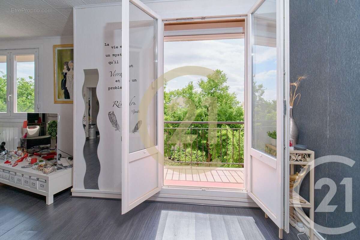 Appartement à LYON-8E