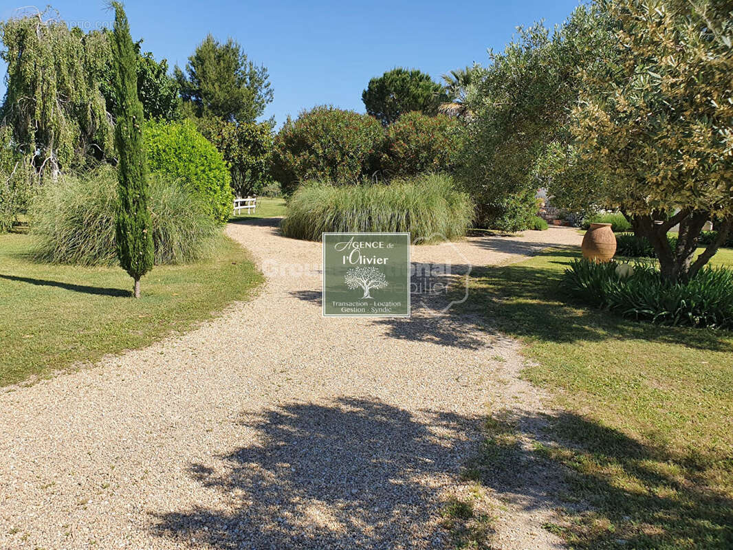 Villa à vendre. beaucaire - exclusivité - photo 4