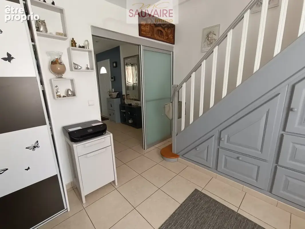 Belle villa 4 faces avec piscine de 145 m2 habitable dans un quartier résidentiel - photo 11