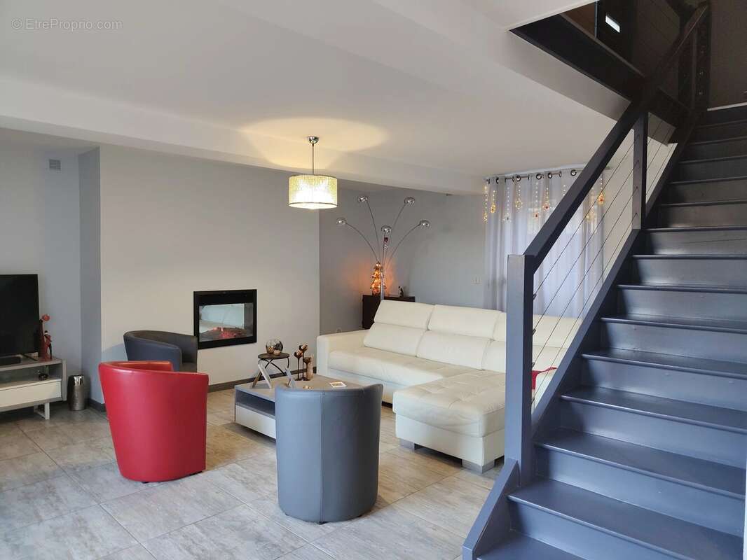 Maison du Périgord avec maison d'amis, 2 étangs, 4 ha - photo 3