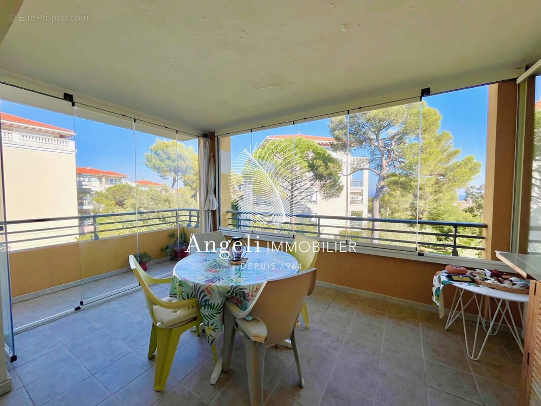 Appartement à FREJUS