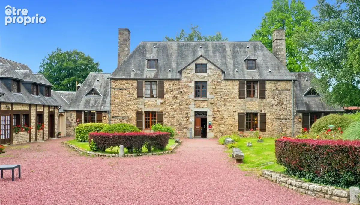 Propriété d’exception en Normandie – Manoir rénové avec dépendances et chapelle - photo 2