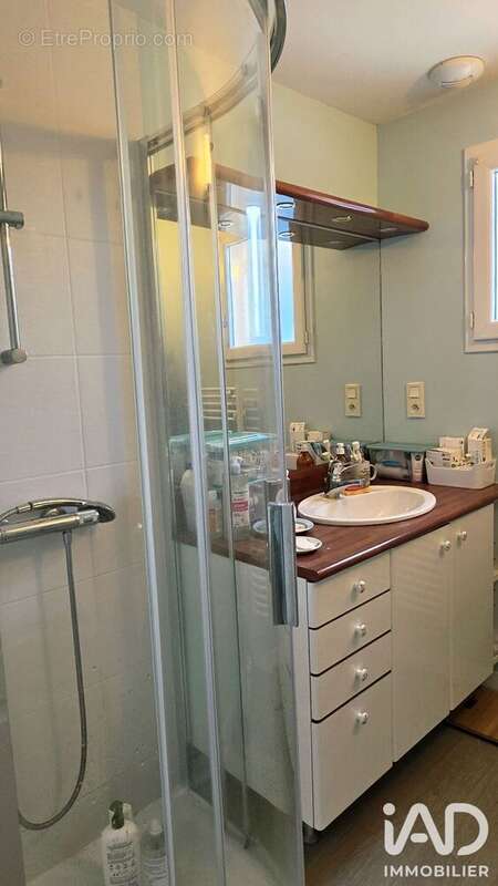 Maison 80 m² à Le Tour-Du-Parc  - photo 8