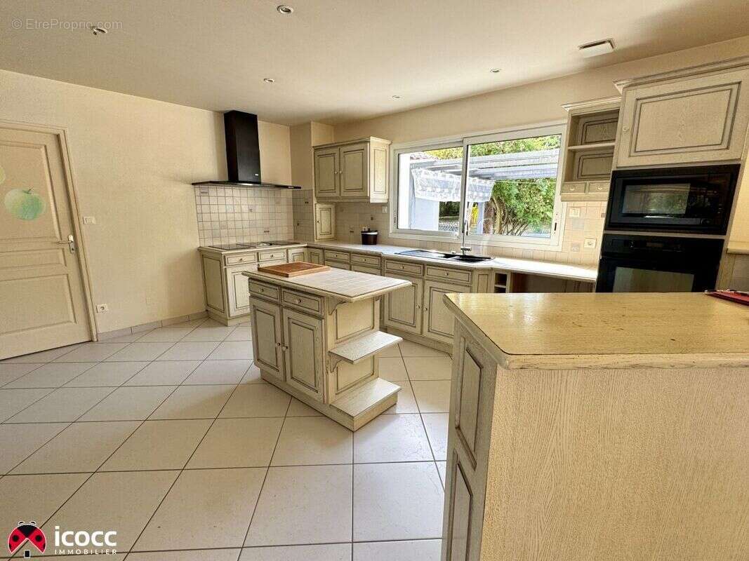 Maison 174 m² à Venansault  - photo 8