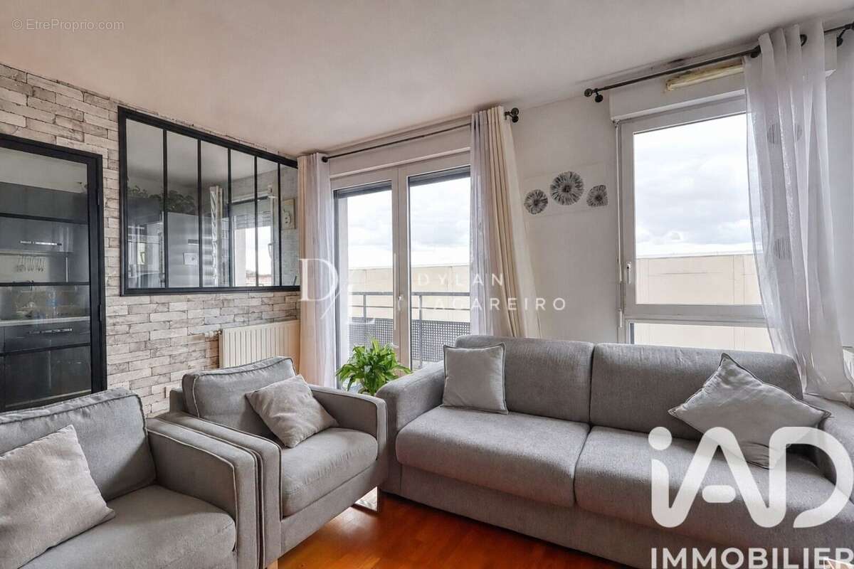 Photo 2 - Appartement à EPINAY-SUR-SEINE
