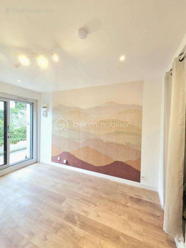 Appartement à RUEIL-MALMAISON