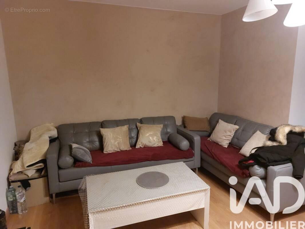 Photo 1 - Appartement à SARTROUVILLE