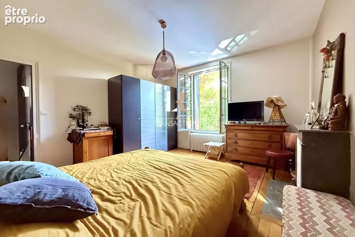 LR Transactions - La Genette - Maison de caractère avec joli jardin arboré - photo 16
