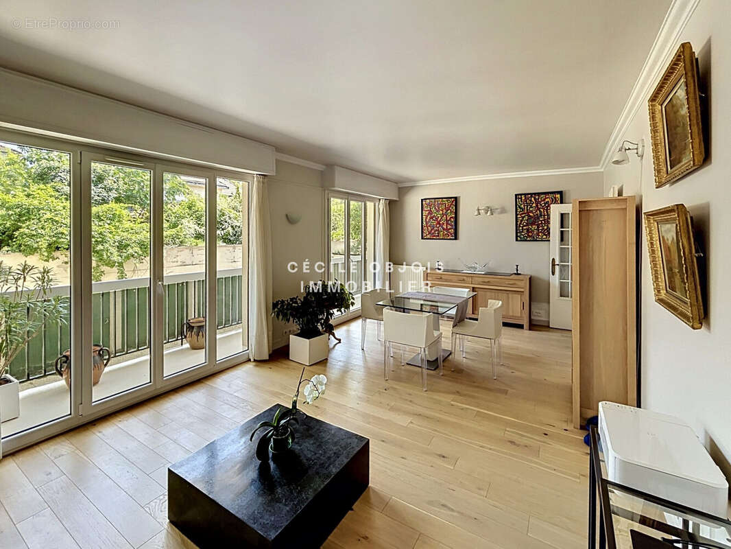 Appartement 74 m² à Joinville-Le-Pont  - photo 2