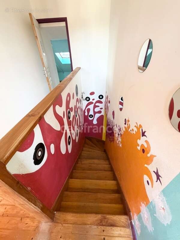 Maison à MAEL-CARHAIX