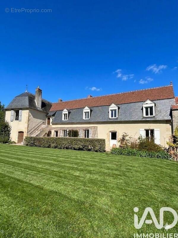 Photo 1 - Maison à LA CHARITE-SUR-LOIRE