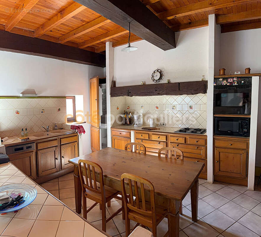 Maison de caractère en pierre, Hameau des Tuileries d'Affiac . Peyriac-Minervois - photo 9
