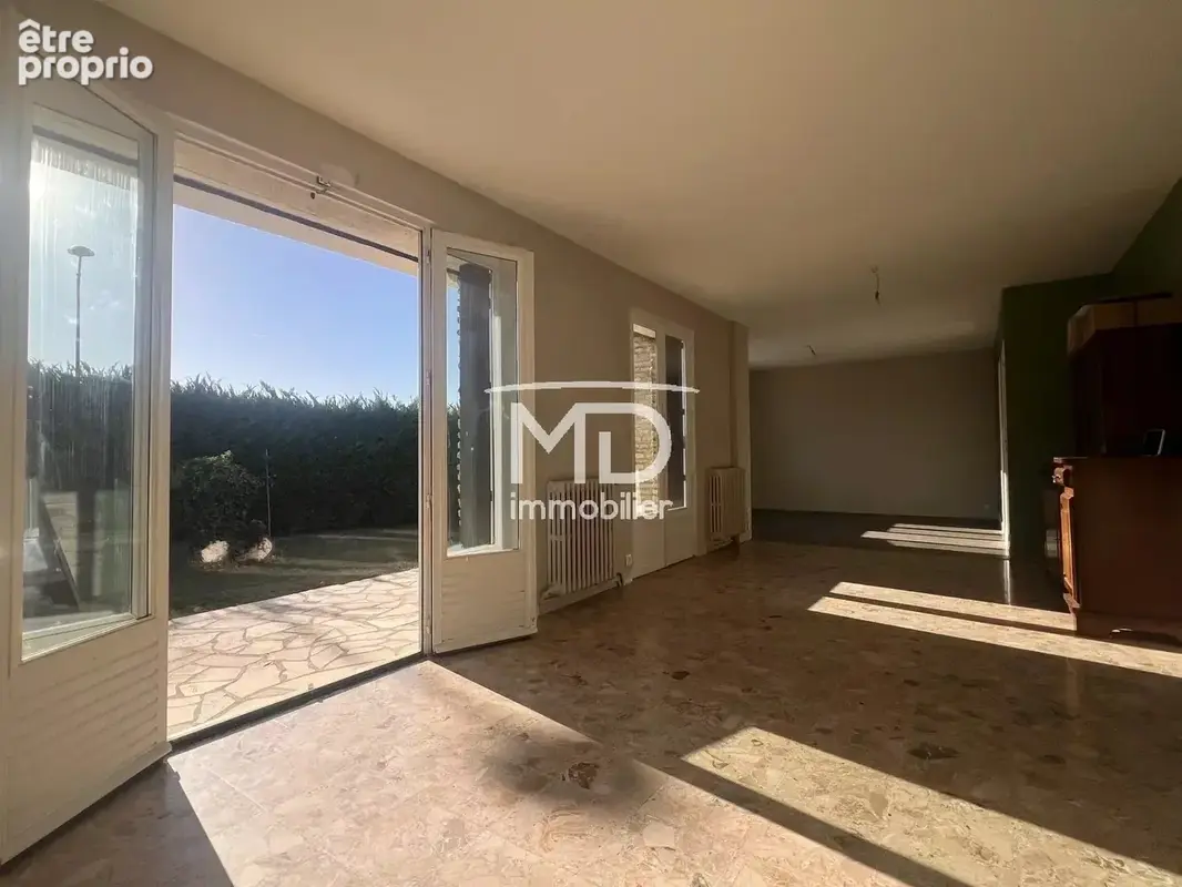 Aviron - maison t6 sur sous-sol - photo 4