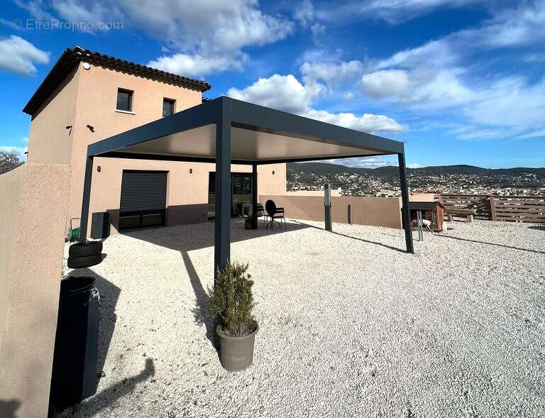 Maison à DRAGUIGNAN