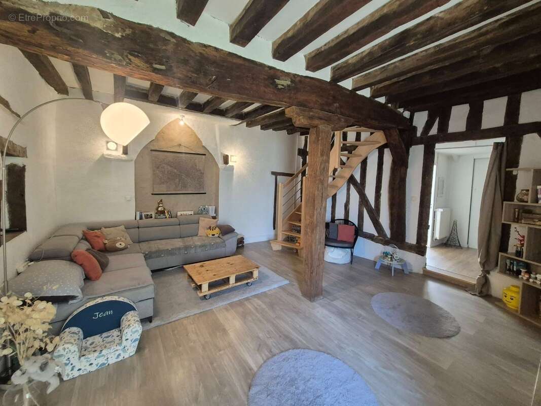 Maison 124 m² à Vierzon  - photo 3