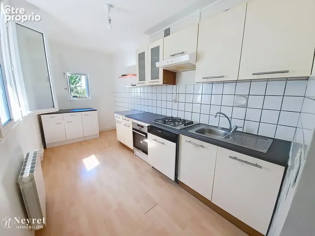 Opportunité à saisir :  maison de village de 54,02 m2 carrez, avec terrasse de 7,04 m2 et cave de 9,76 m2 - photo 6