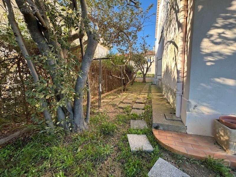Maison à vendre 7 pièces BEZIERS (34) - photo 3