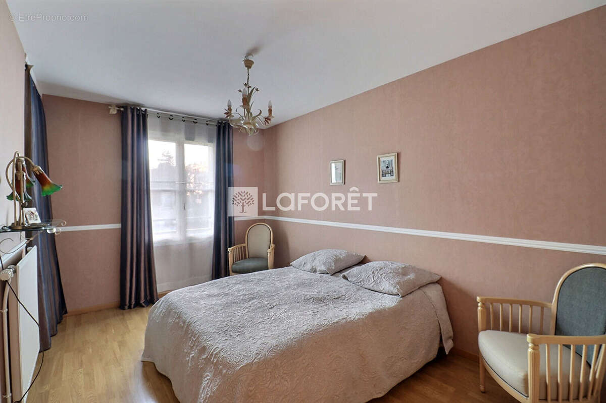 Maison à VITRY-SUR-SEINE