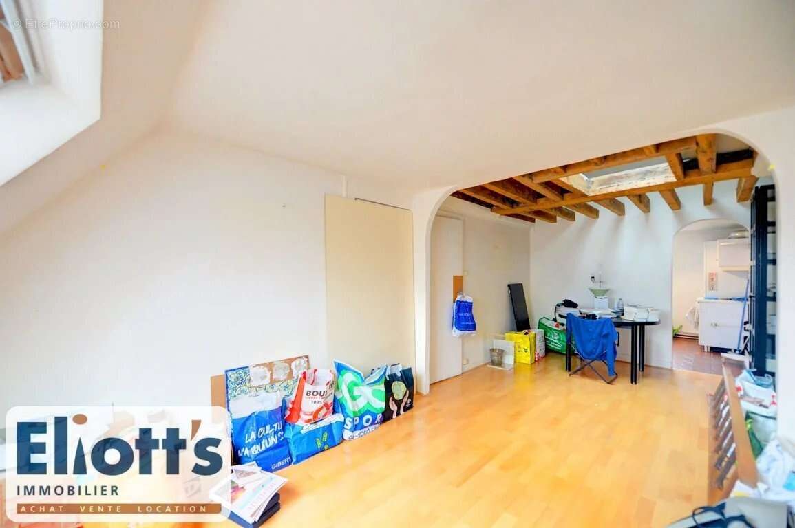 Appartement à PARIS-4E