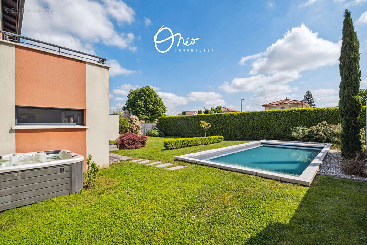 Maison à MIONS