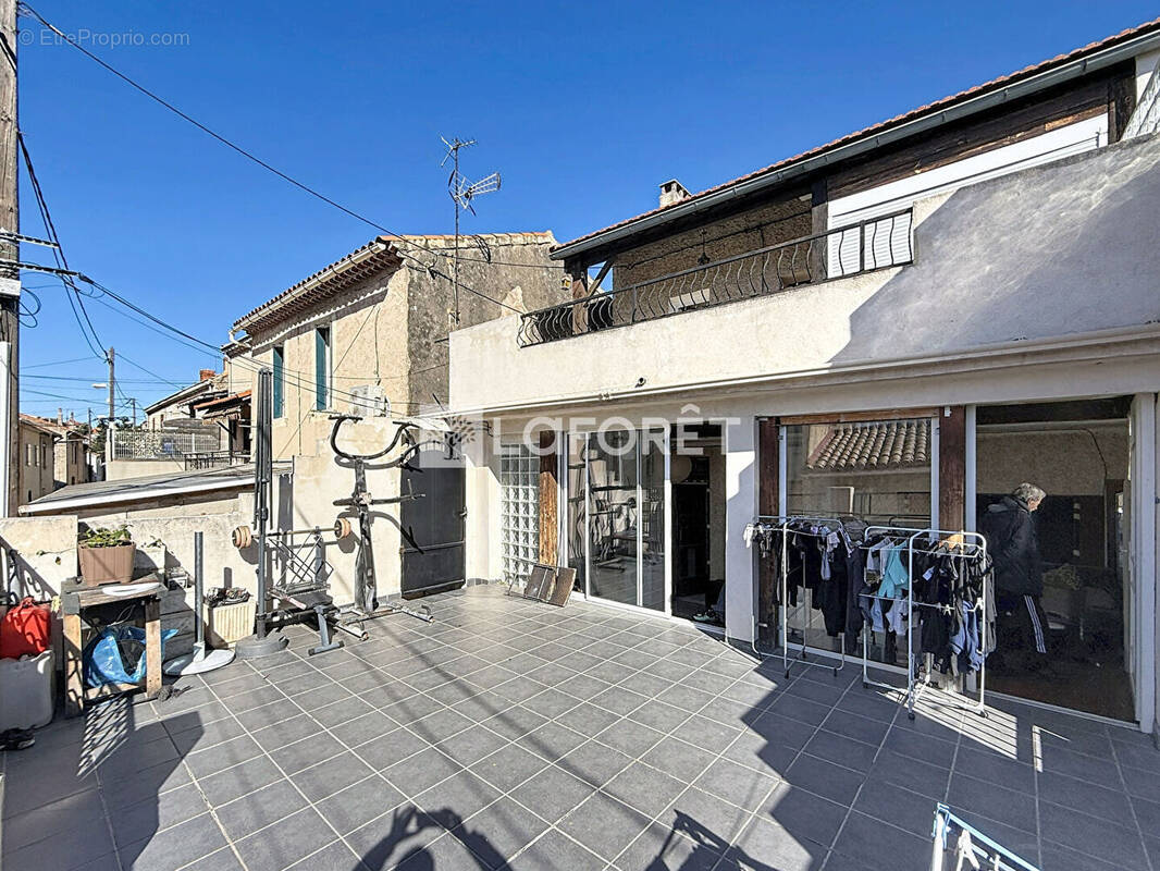 Appartement à MARSEILLE-15E