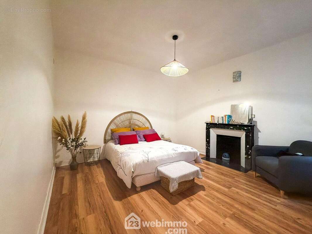 Chambre - Appartement à VERDUN