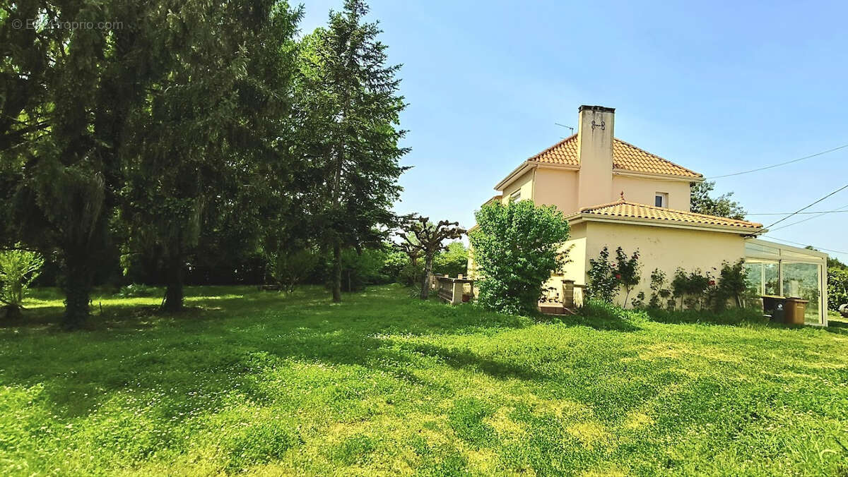 Maison à CARS