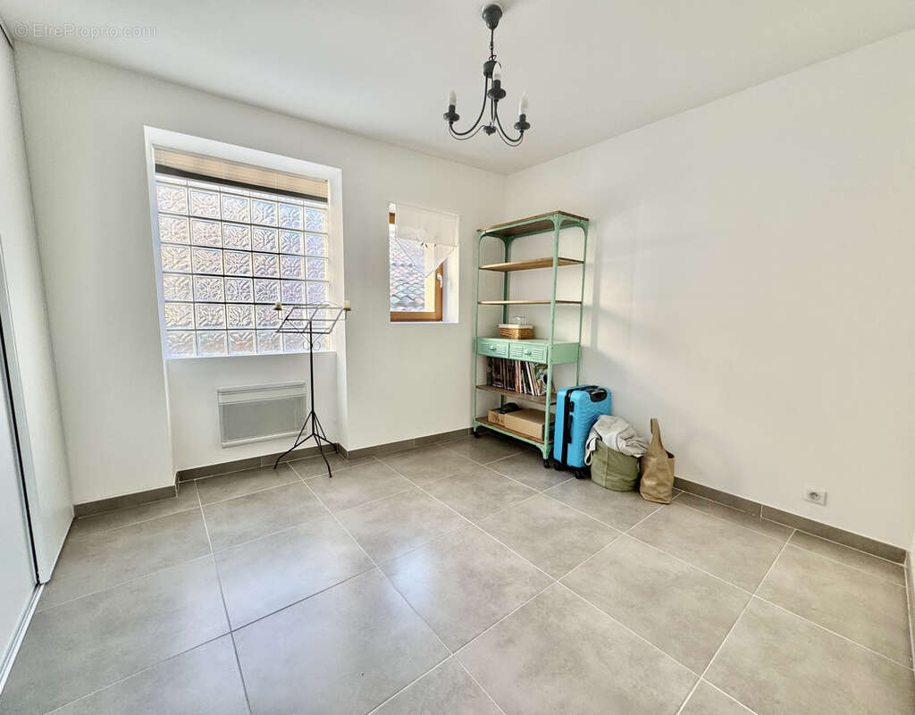 Appartement à FAYENCE