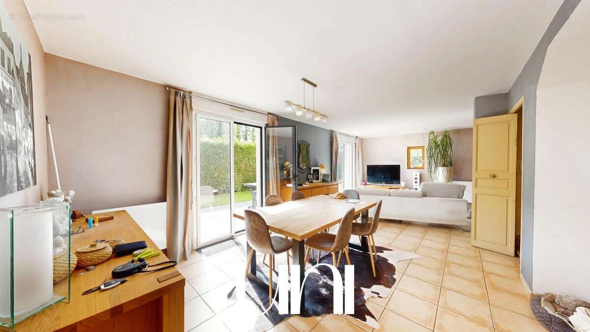 Maison 4 pièces de 123 m2 en pierres - GAVRUS - photo 15