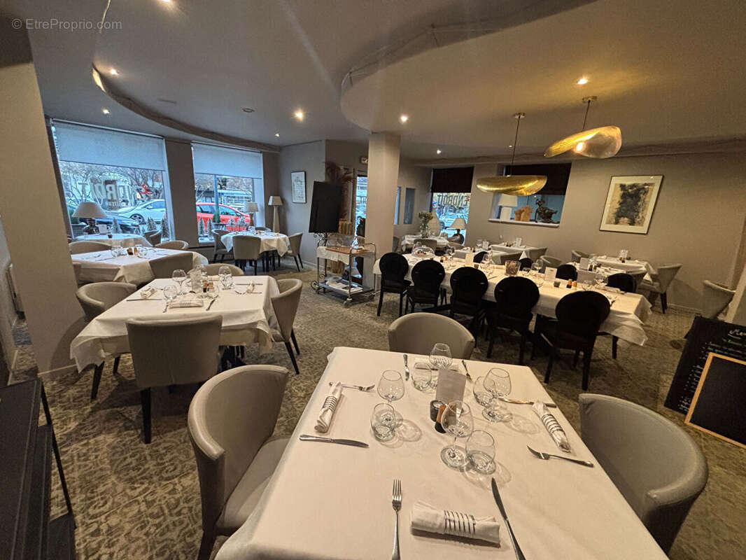 Commerce à VALENCIENNES