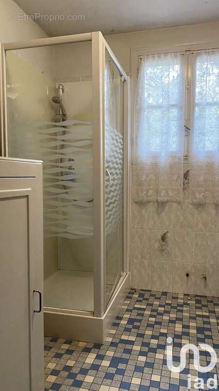 Photo 8 - Maison à SAINT-MEME-LES-CARRIERES