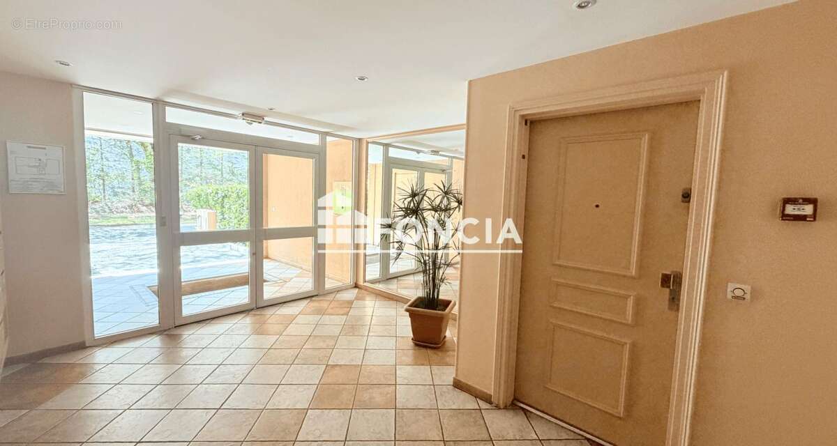Appartement à LYON-5E