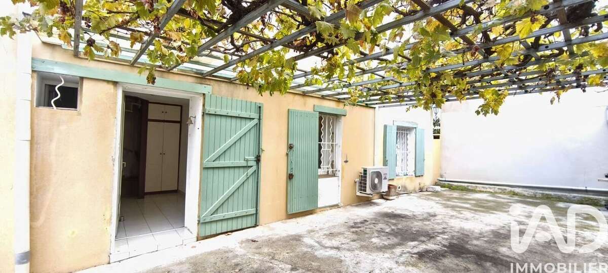 Photo 3 - Maison à MARSEILLE-10E