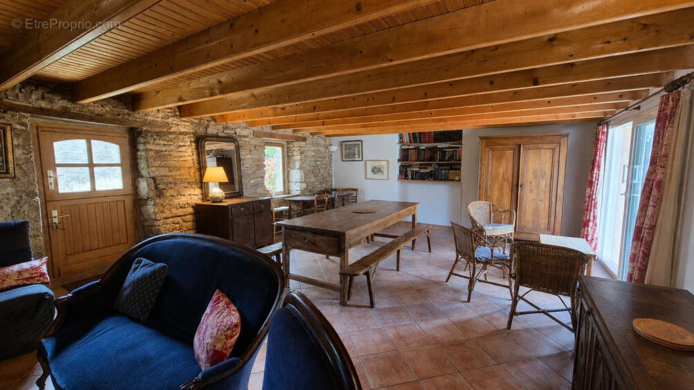 Maison à CLOHARS-CARNOET
